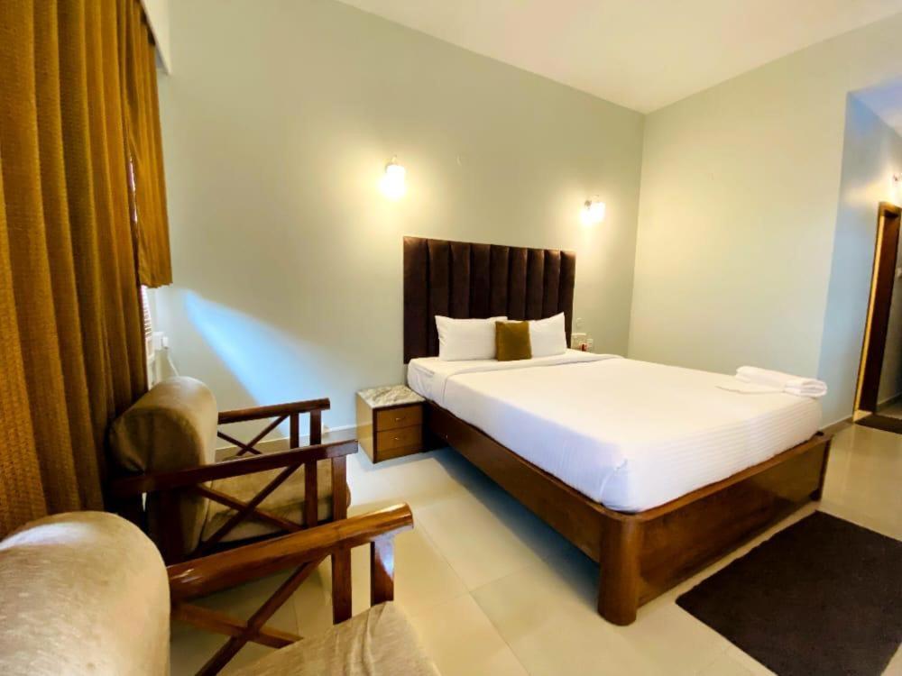 Hotel Earl Grey Jorhāt Εξωτερικό φωτογραφία